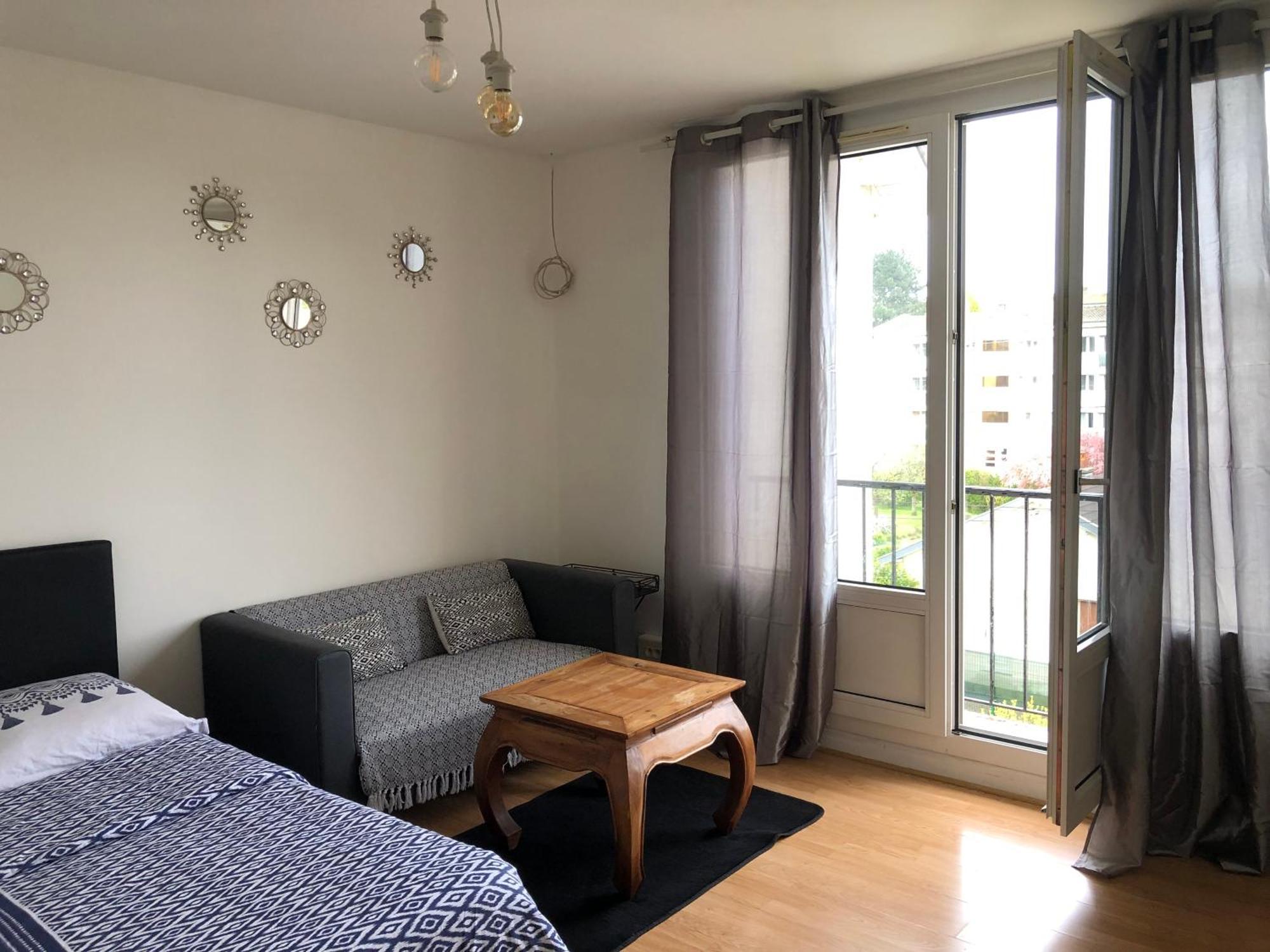 Appartement Entier 2 Chambres Beauvais Exterior photo